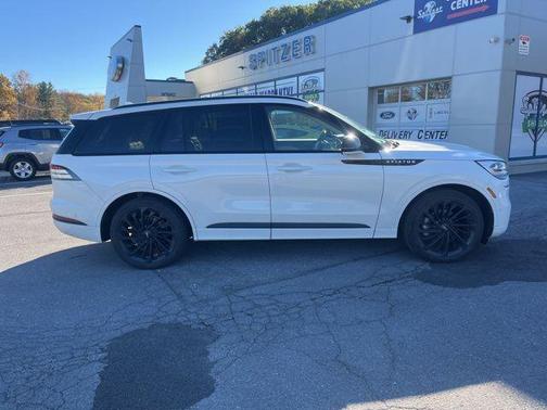 2023 Lincoln Aviator Reserve AWD