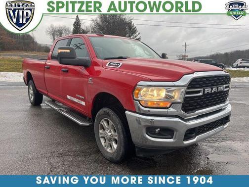 2024 RAM 3500 Big Horn Crew Cab 4x4 8' Box