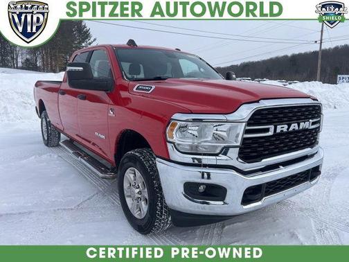 2024 RAM 3500 Big Horn Crew Cab 4x4 8' Box