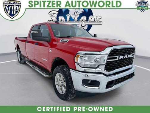 2024 RAM 3500 Big Horn Crew Cab 4x4 8' Box