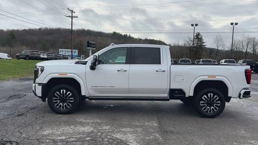 2024 GMC Sierra 3500 Denali