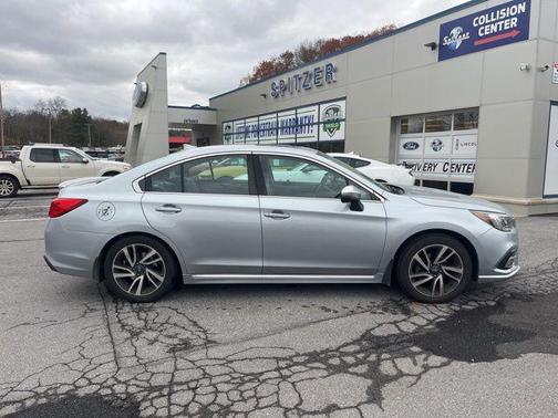 2018 Subaru Legacy Sport