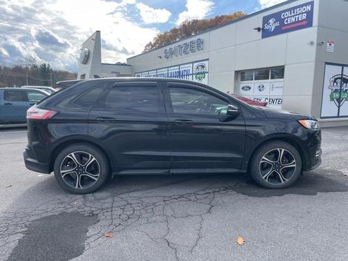 2019 Ford Edge ST