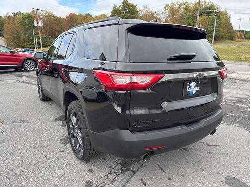 2021 Chevrolet Traverse RS