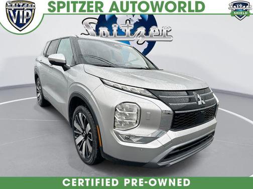Alloy Silver Metallic 2025 Mitsubishi Outlander SE S-AWC