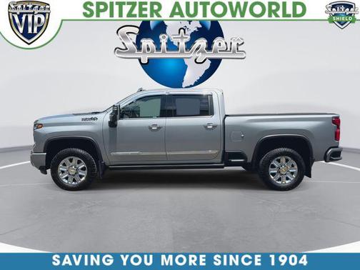 Sterling Gray Metallic 2024 Chevrolet Silverado 3500 High Country