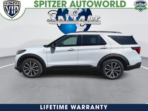 Space White Metallic 2026 Ford Explorer ST-Line
