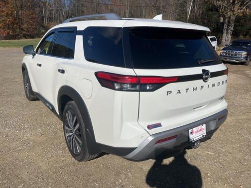 2023 Nissan Pathfinder Rock Creek 4WD