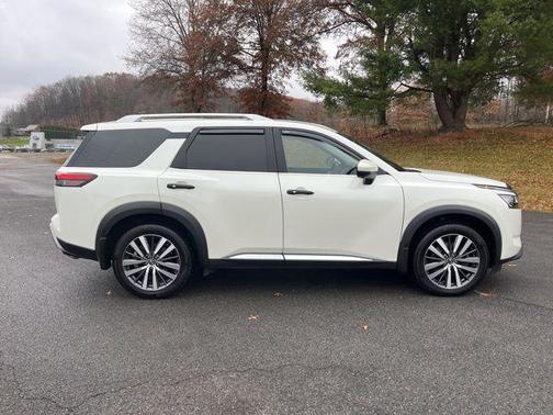 2023 Nissan Pathfinder Rock Creek 4WD