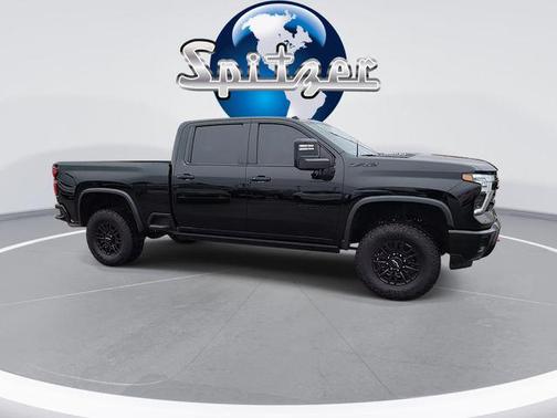 2024 Chevrolet Silverado 2500 4WD Crew Cab Standard Bed ZR2