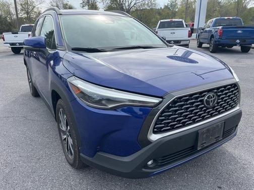 2023 Toyota Corolla Cross XLE