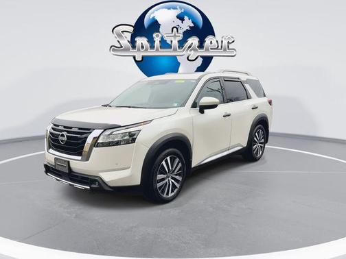 2023 Nissan Pathfinder Rock Creek 4WD