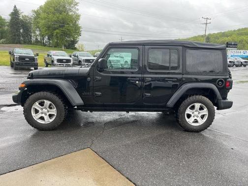 2023 Jeep Wrangler Sport S