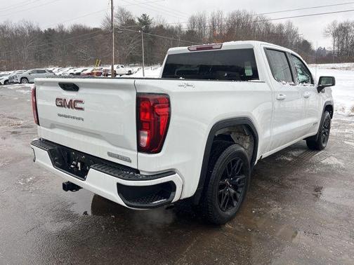 2024 GMC Sierra 1500 Elevation