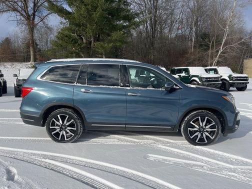 2021 Honda Pilot Touring 8-Passenger