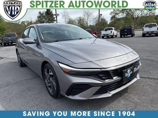 2025 Hyundai ELANTRA SEL