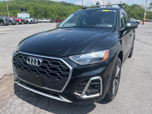 2023 Audi Q5 45 S line Premium Plus
