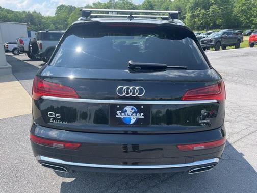 2023 Audi Q5 45 S line Premium Plus