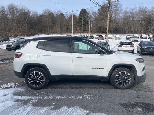 2023 Jeep Compass Limited