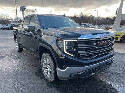 2024 GMC Sierra 1500 SLT