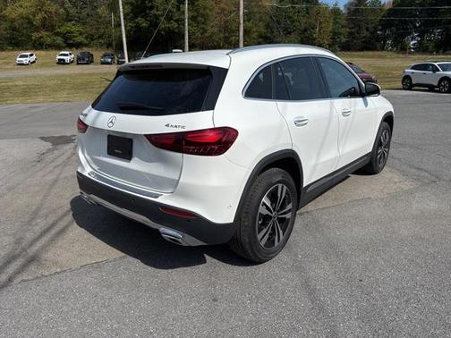 2025 Mercedes-Benz GLA 250 4MATIC