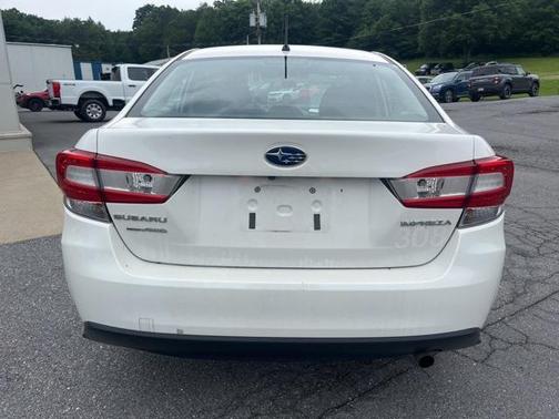 2022 Subaru Impreza Base