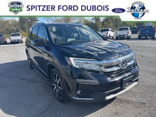 2022 Honda Pilot Touring 8-Passenger