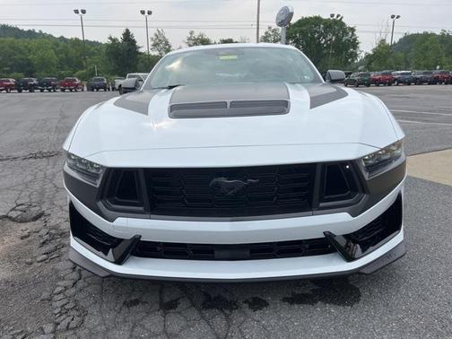 2025 Ford Mustang Dark Horse Fastback