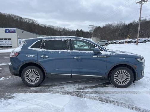 2019 Lincoln Nautilus Standard