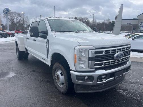 2023 Ford F-350 XLT