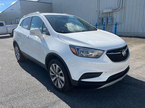Summit White 2019 Buick Encore Preferred