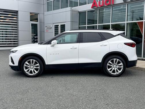Summit White 2019 Chevrolet Blazer 3LT