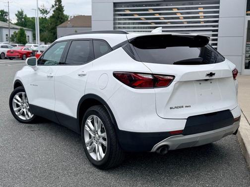 Summit White 2019 Chevrolet Blazer 3LT
