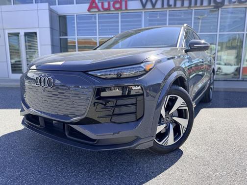2025 Audi Q6 e-tron Premium Plus quattro