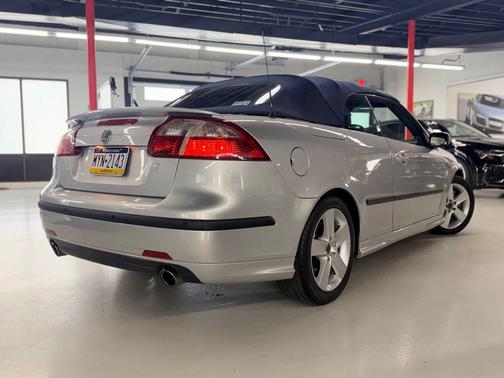 Silver Metallic 2007 Saab 9-3 Aero