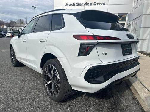 2026 Audi Q3 S line