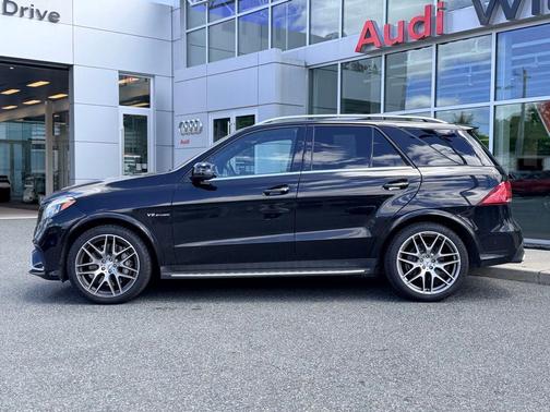 Obsidian Black Metallic 2016 Mercedes-Benz AMG GLE S 4MATIC+