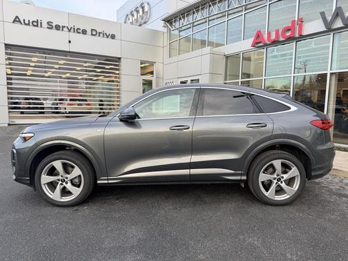 2025 Audi Q5 Premium Plus TFSI quattro S tronic