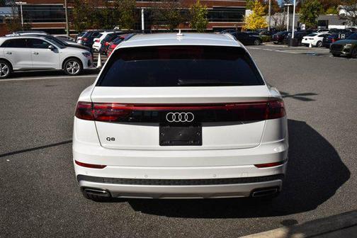 2025 Audi Q8 55 Premium Plus