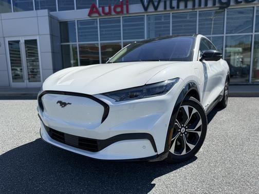 2021 Ford Mustang Mach-E Premium