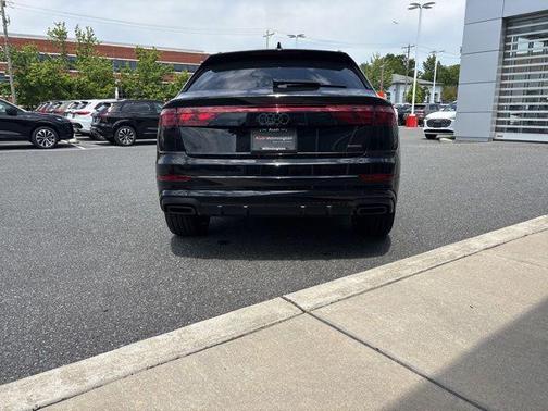 Mythos Black Metallic 2026 Audi Q8 55 Prestige