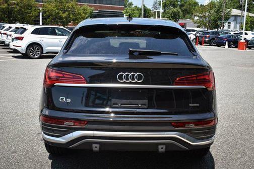 2024 Audi Q5 45 S line Premium Plus