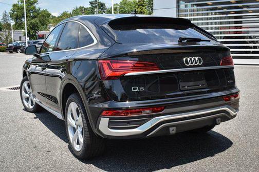 2024 Audi Q5 45 S line Premium Plus