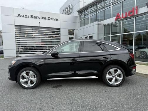 2024 Audi Q5 45 S line Premium Plus