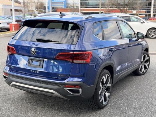 2022 Volkswagen Taos 1.5T SEL