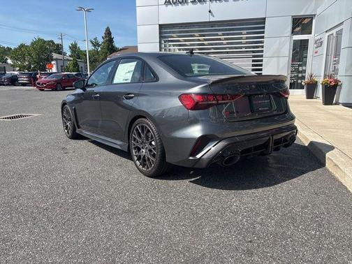 Daytona Gray Pearl Effect 2026 Audi RS 3 TFSI quattro S tronic