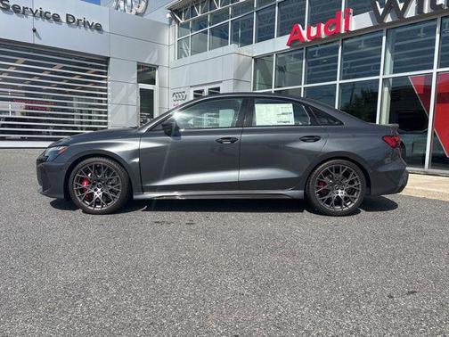 Daytona Gray Pearl Effect 2026 Audi RS 3 TFSI quattro S tronic
