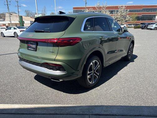 District Green Metallic 2026 Audi Q5 Premium TFSI quattro S tronic