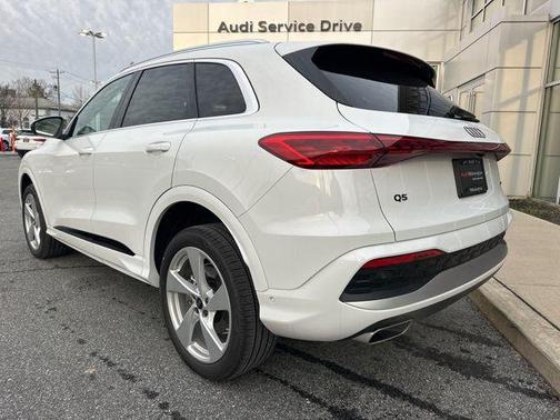 2025 Audi Q5 Premium Plus TFSI quattro S tronic