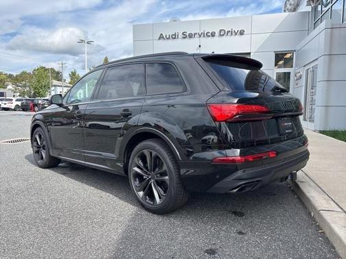 2026 Audi Q7 55 Premium Plus